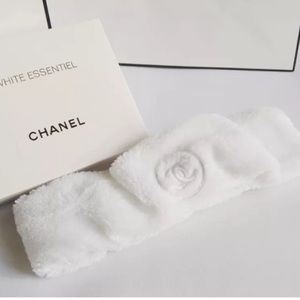 New Authentic Chanel Soft Headband w/ Box | WHITE